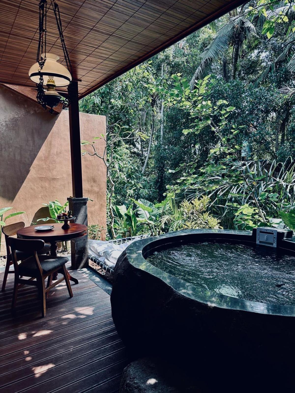 The Compass Rose Ubud Extérieur photo
